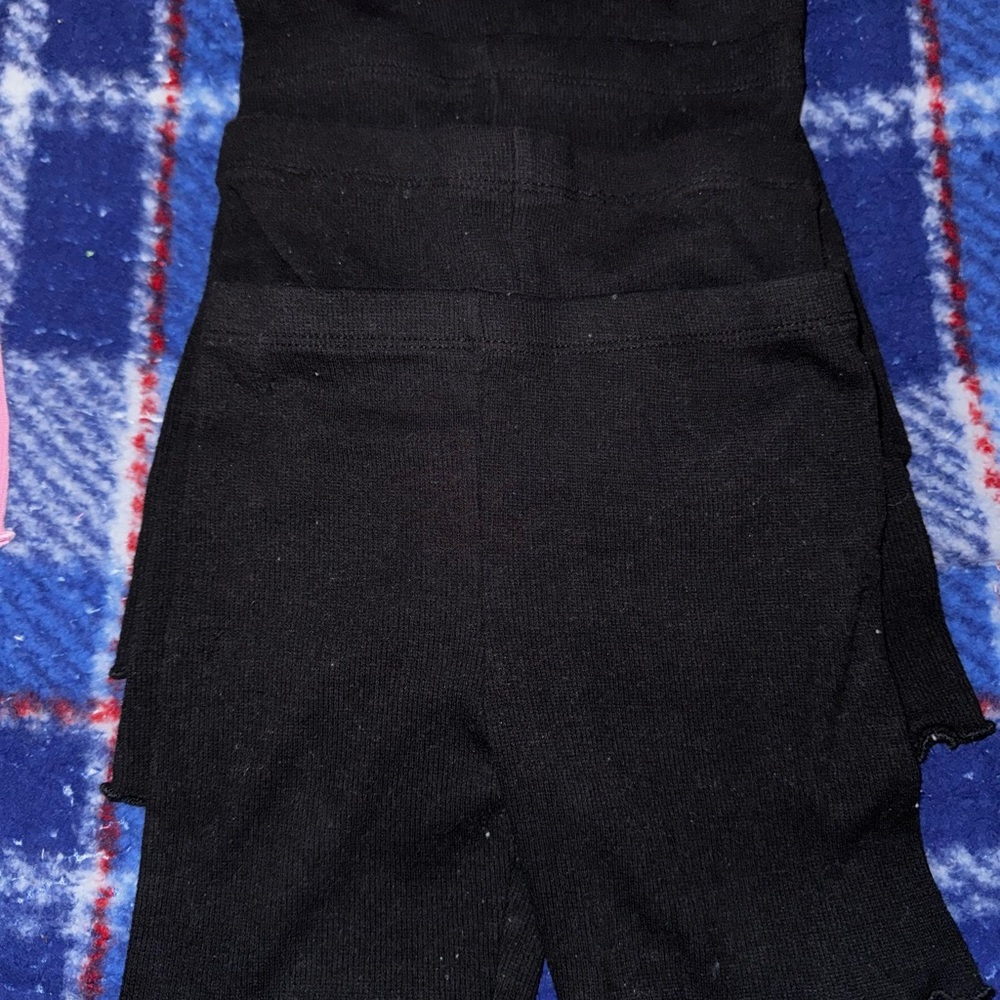 2/$5- 4 pack Garanimals Black Ribbed Short Tights